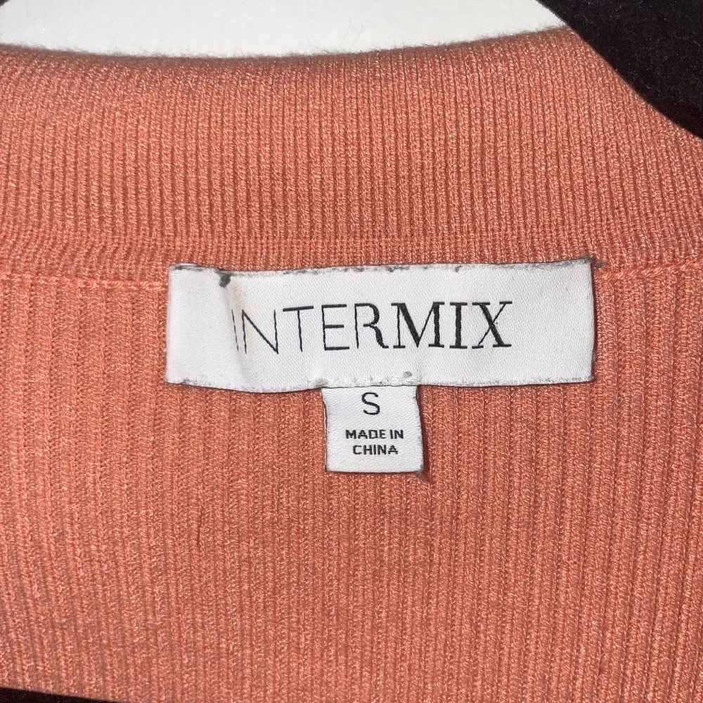 Intermix Small Top - Picture 6 of 6